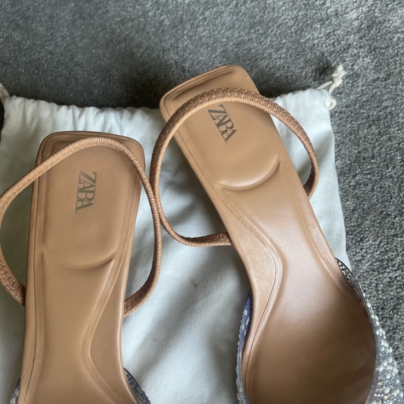 Women Zara crystal heel - Picture 3 of 11